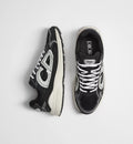 Black & White B30 Sneakers