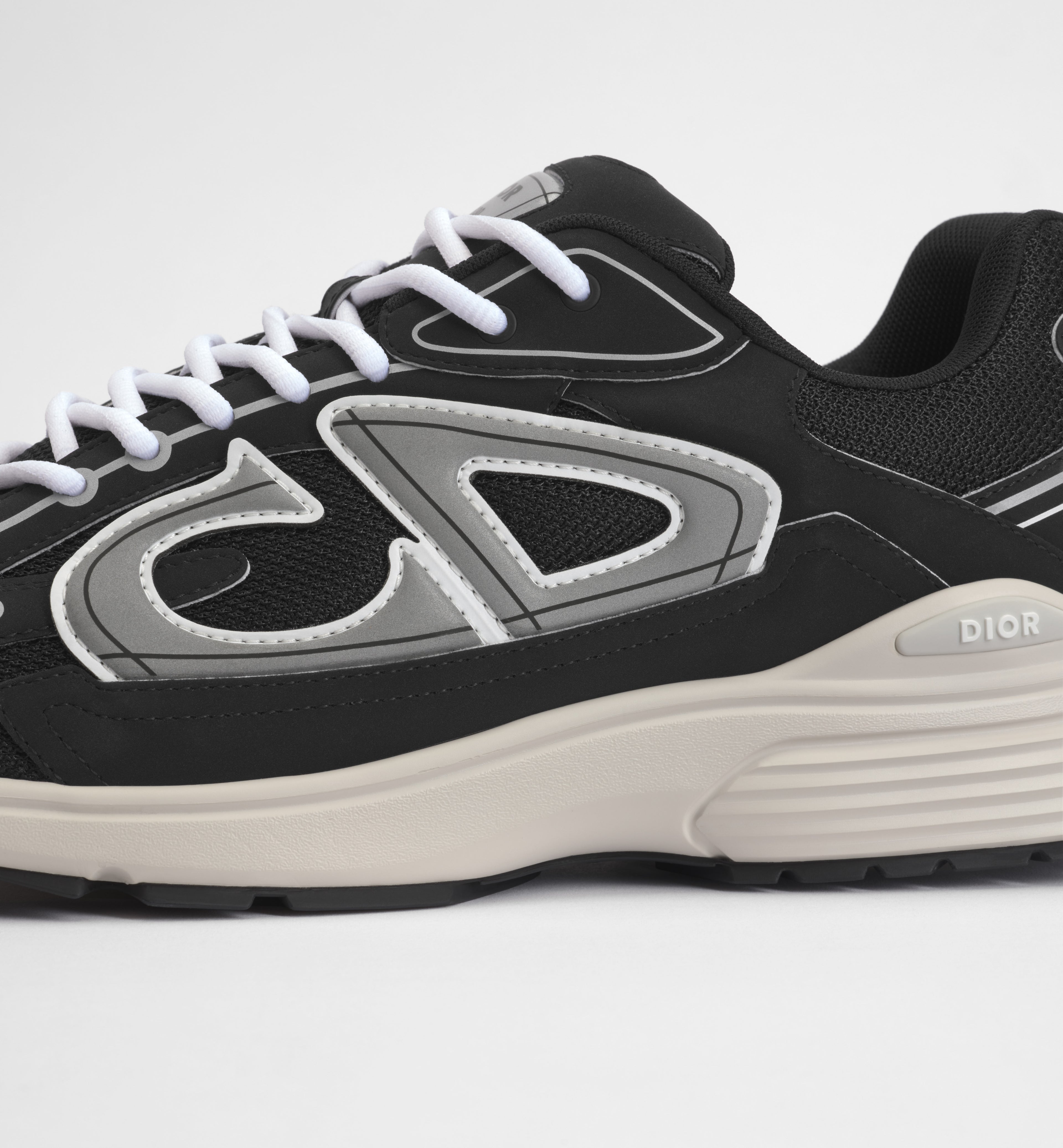 Black & White B30 Sneakers