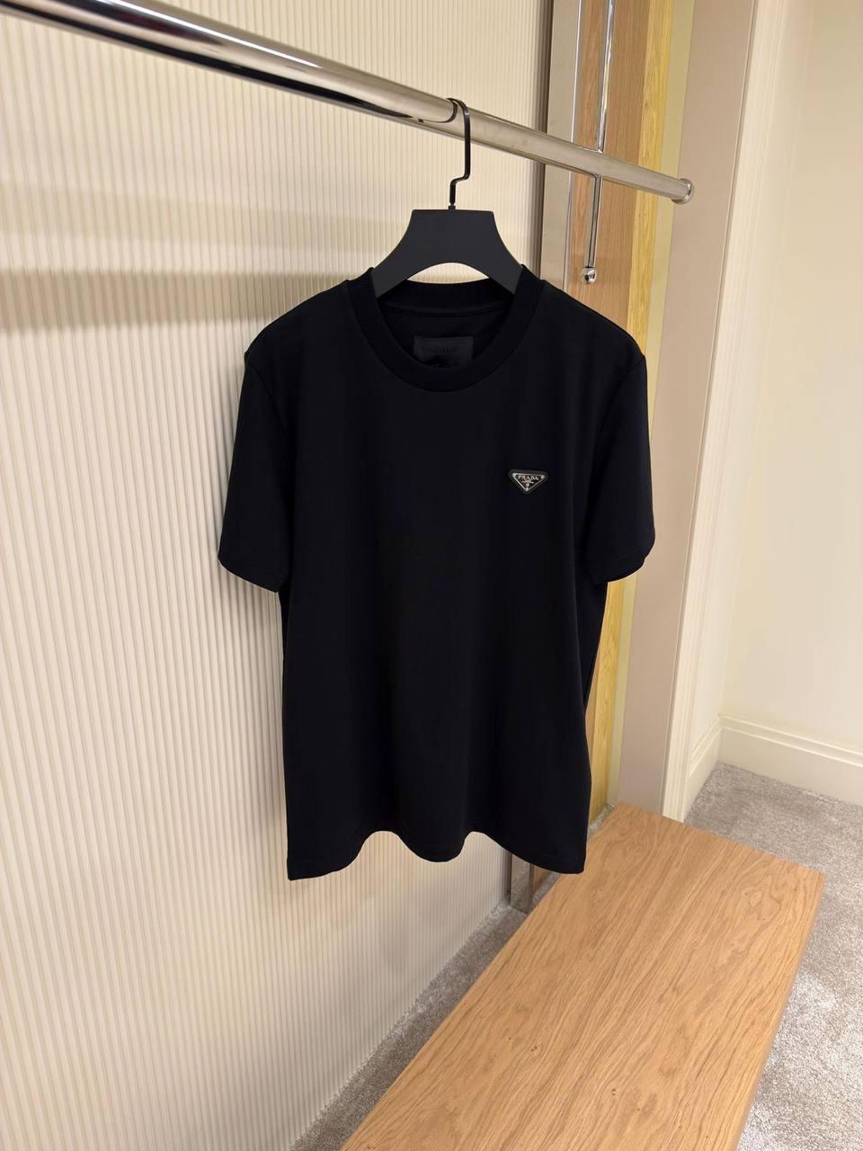Black Triangle Logo T-shirt