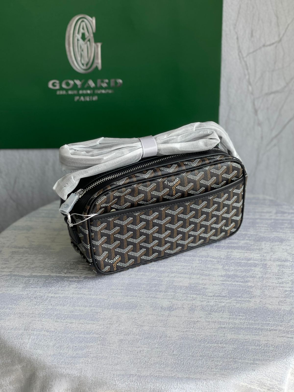 Black Cap-Vert Bag