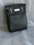 Black Kelly Messenger Bag