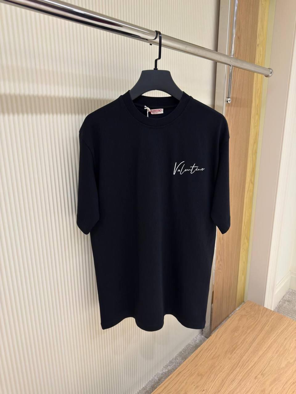 Black VLogo Signature T-Shirt