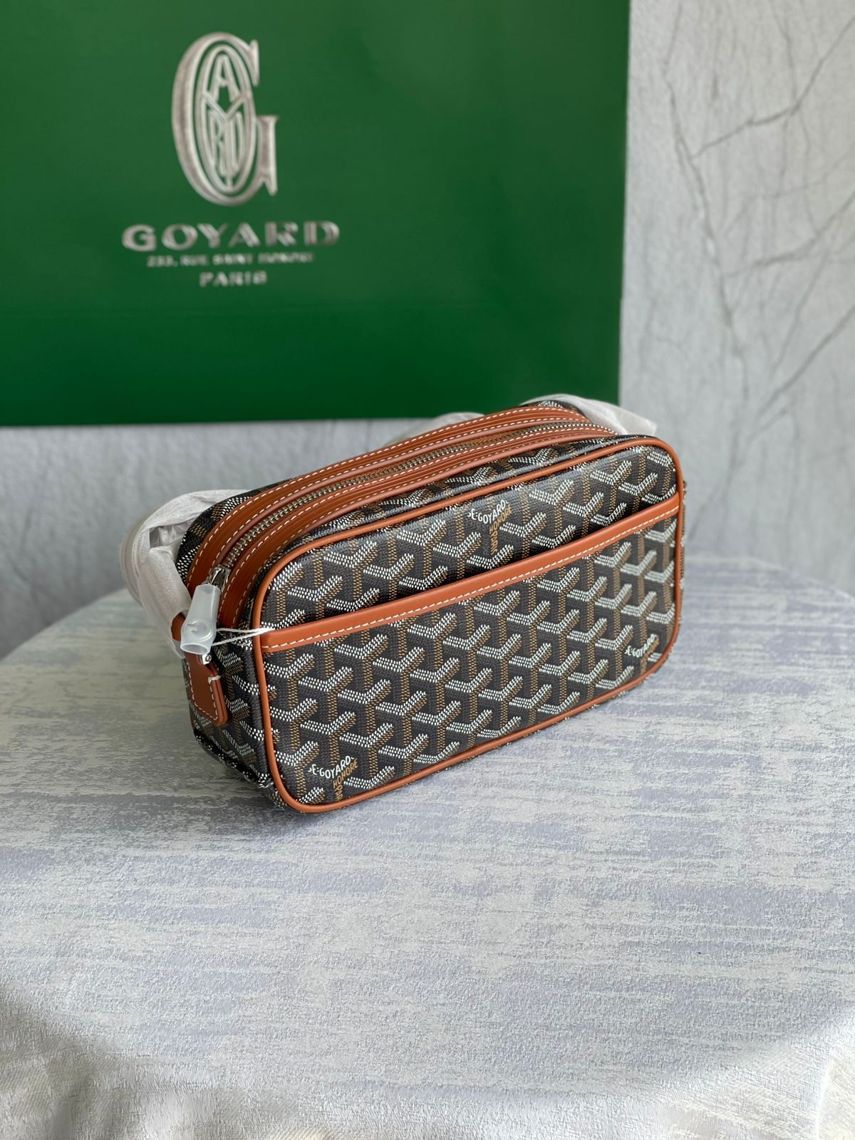 Orange Cap-Vert Bag